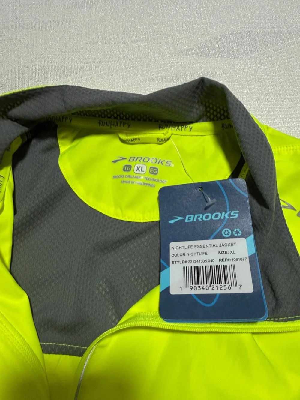 Brooks Neon Yellow Reflective Running Jacket - Picture 9 of 15